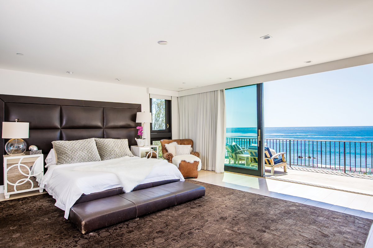 Stone-House-Retreat-Malibu-California-11